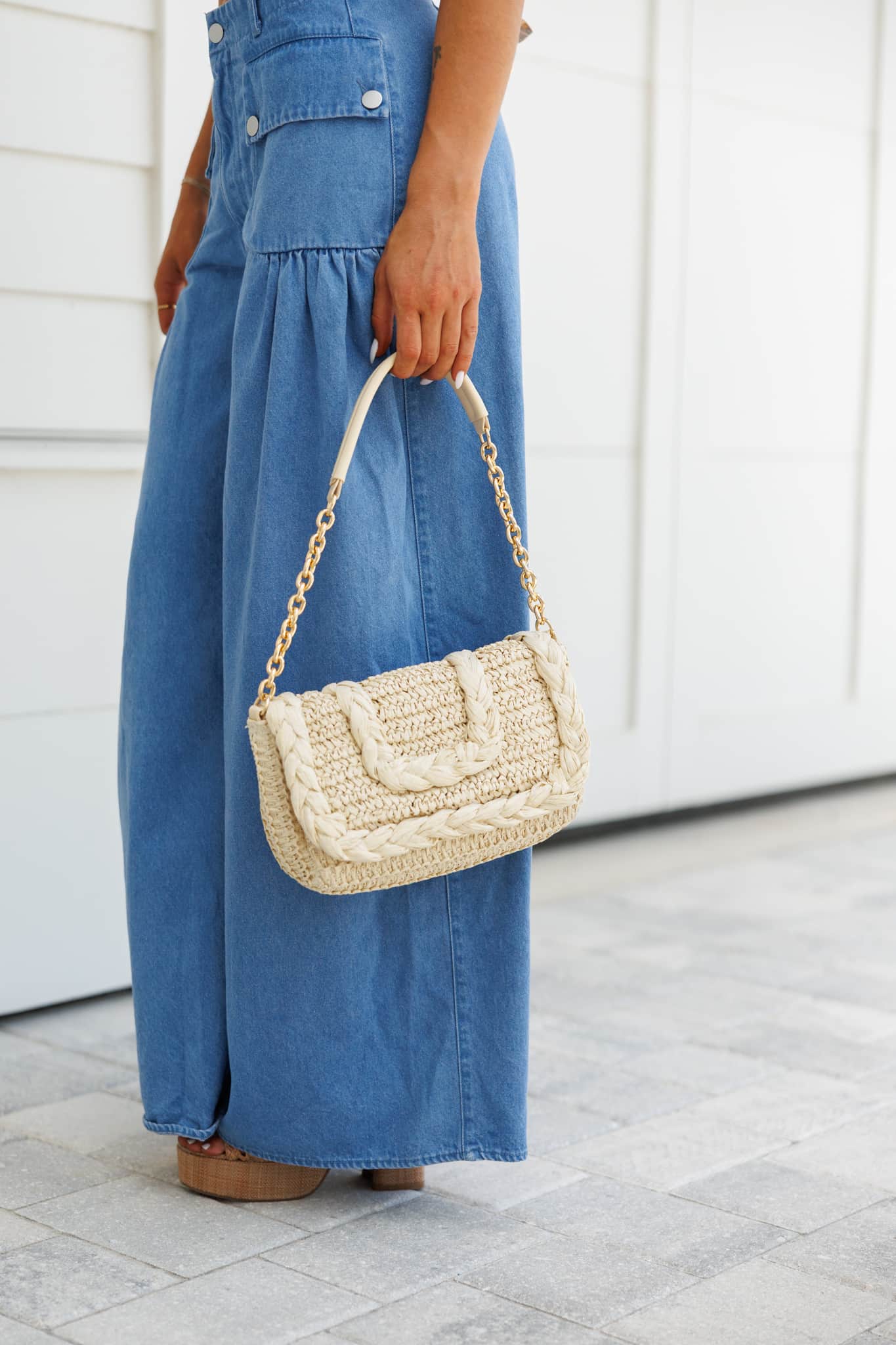 Natural Straw Shoulder Bag with Chain Strap