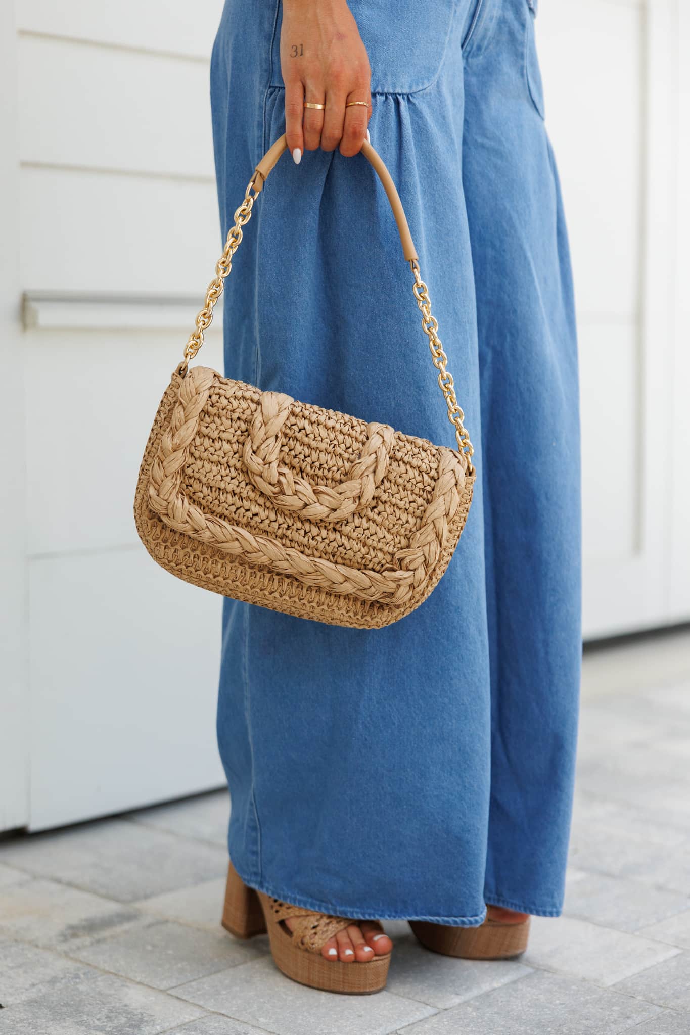 Natural Straw Shoulder Bag with Chain Strap