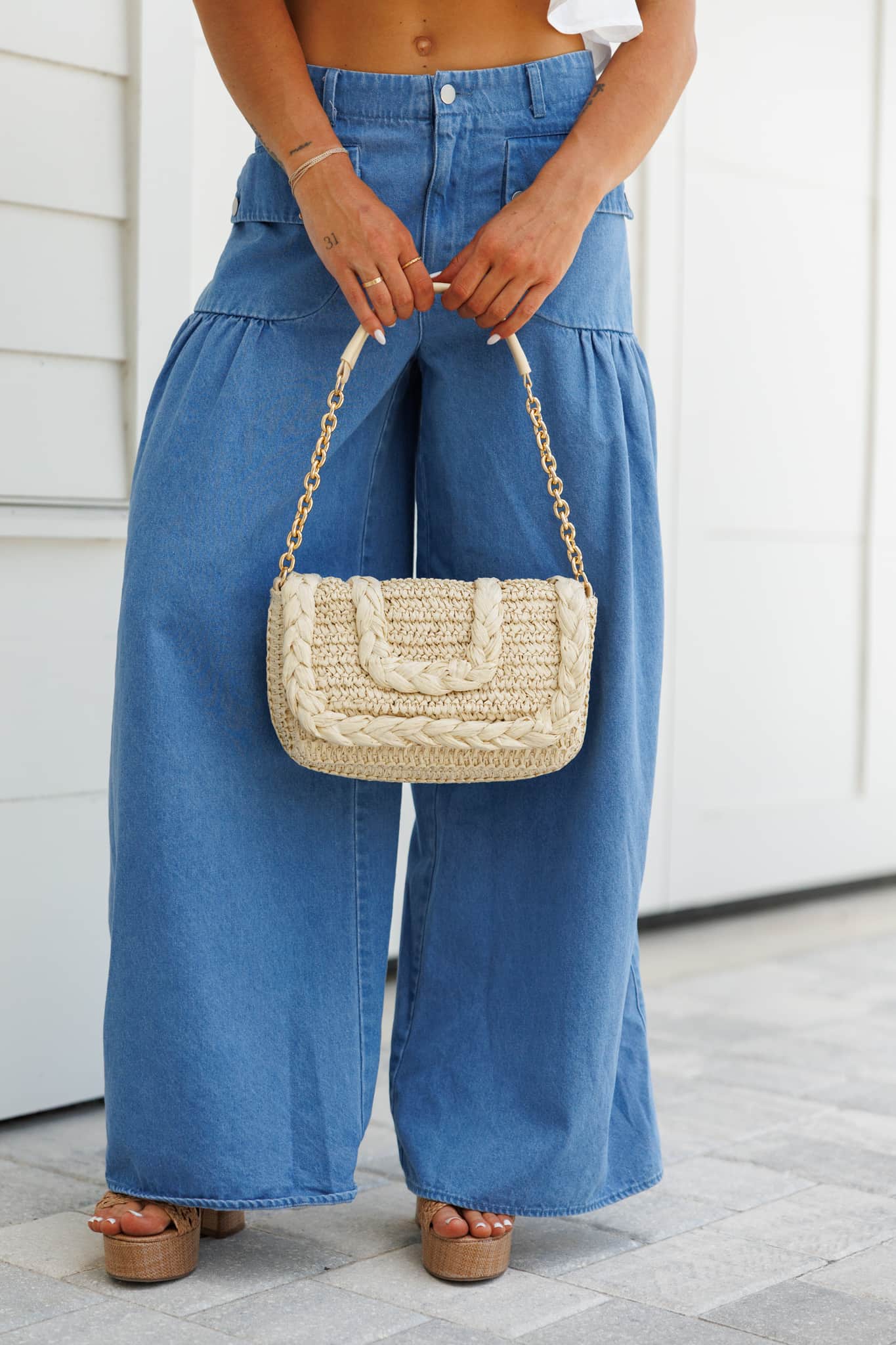 Natural Straw Shoulder Bag with Chain Strap